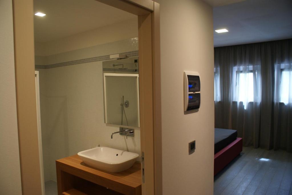 Blue Hotel Суццара Екстер'єр фото